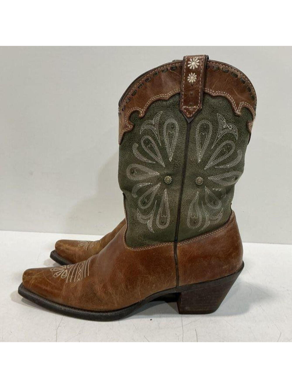 Ariat Daisy Embroidered Studded Leather Cowgirl Boots Women's 9B